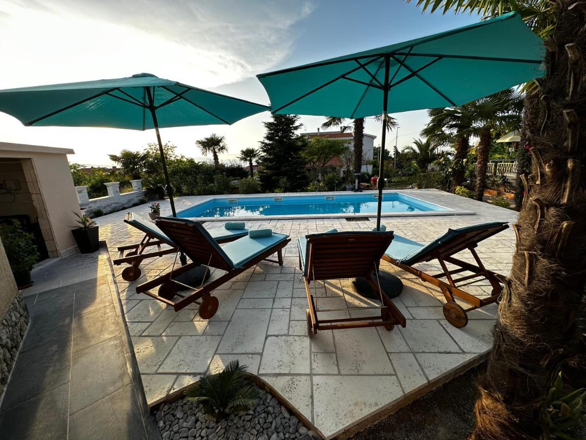 Holiday House Serenity Malinska Luaran gambar