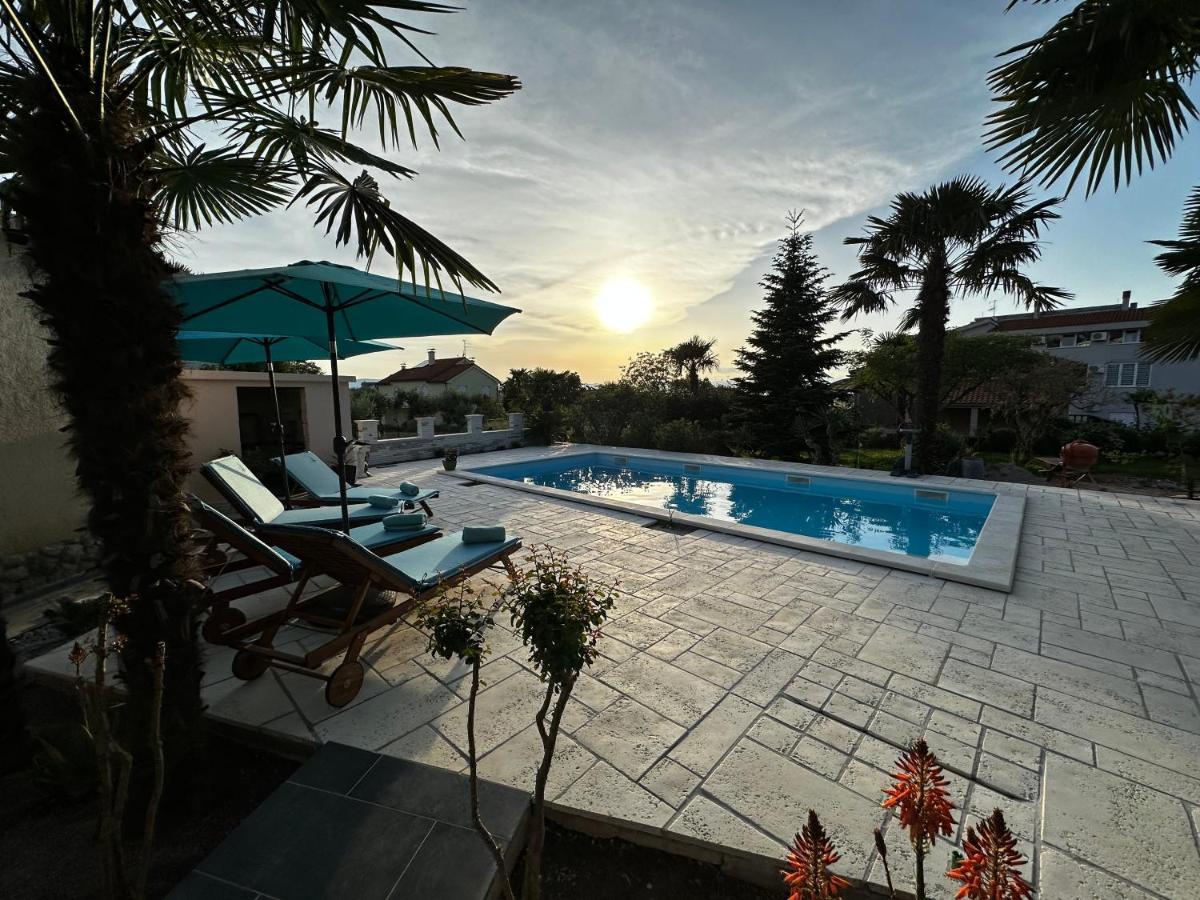 Holiday House Serenity Malinska Luaran gambar