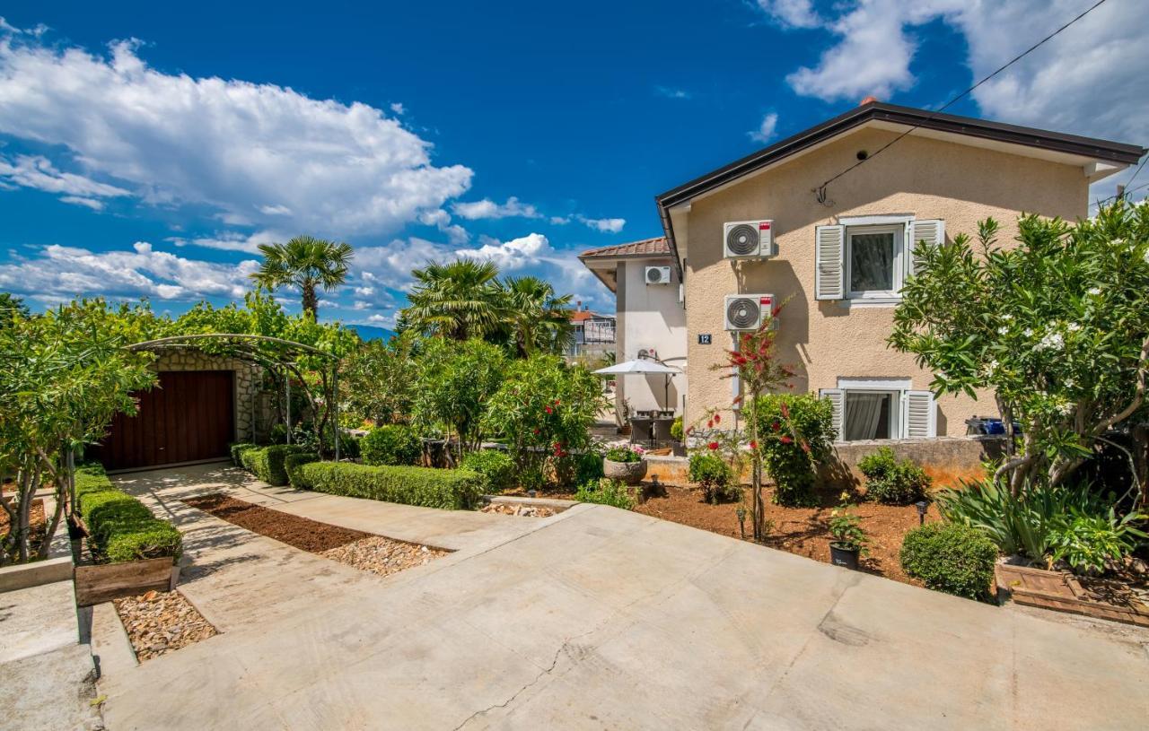 Holiday House Serenity Malinska Luaran gambar