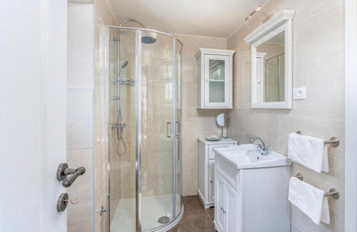 Holiday House Serenity Malinska Luaran gambar