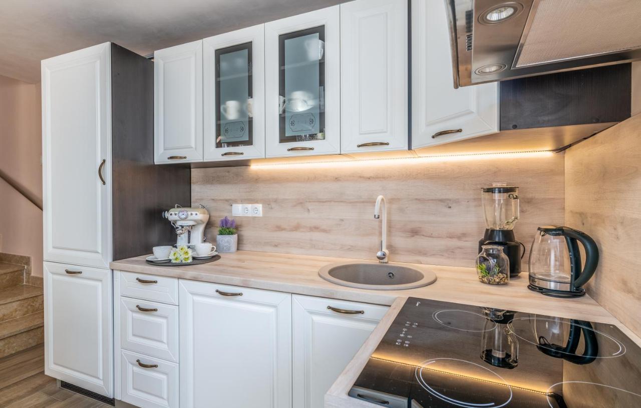 Holiday House Serenity Malinska Luaran gambar