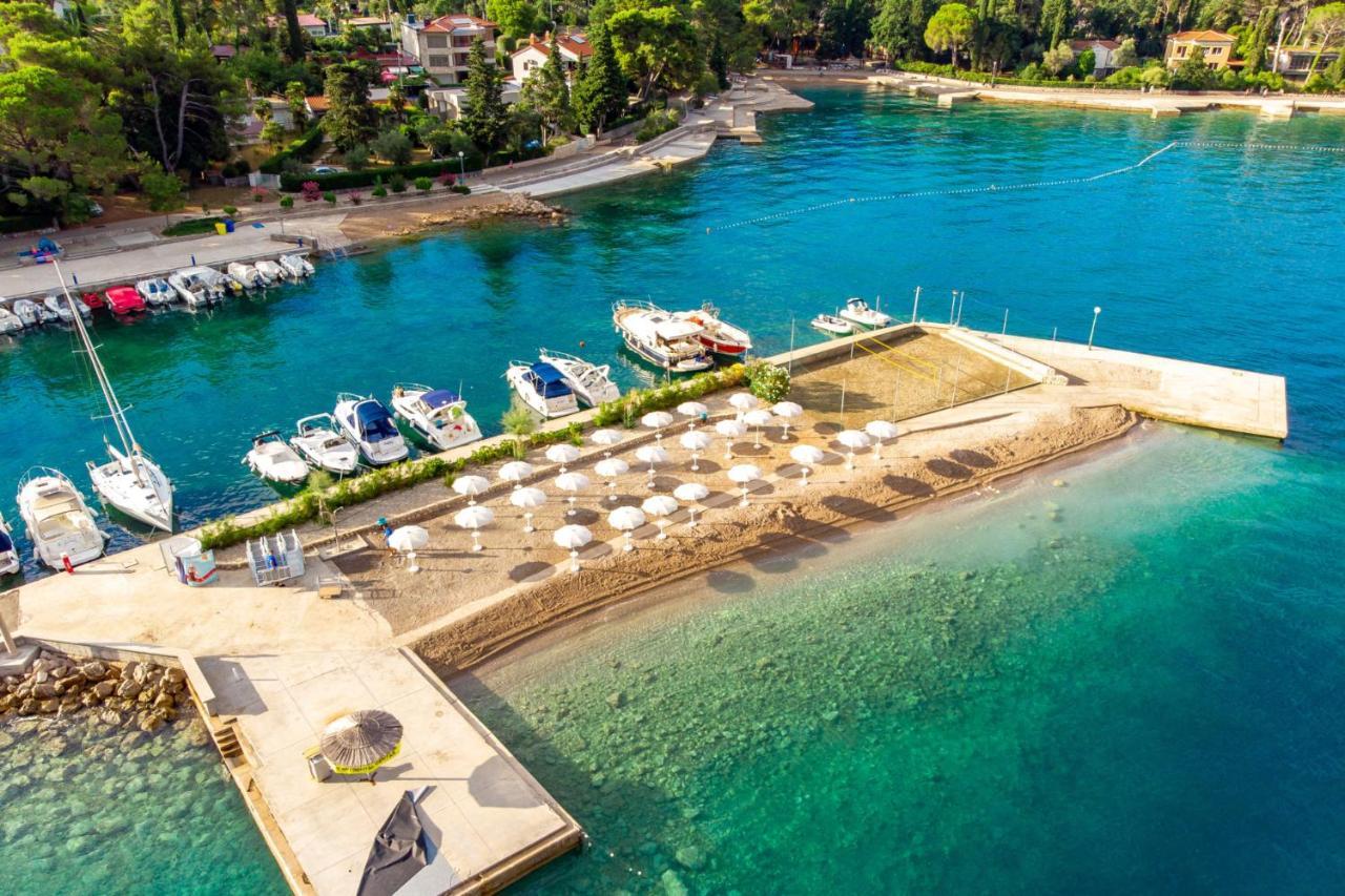 Holiday House Serenity Malinska Luaran gambar